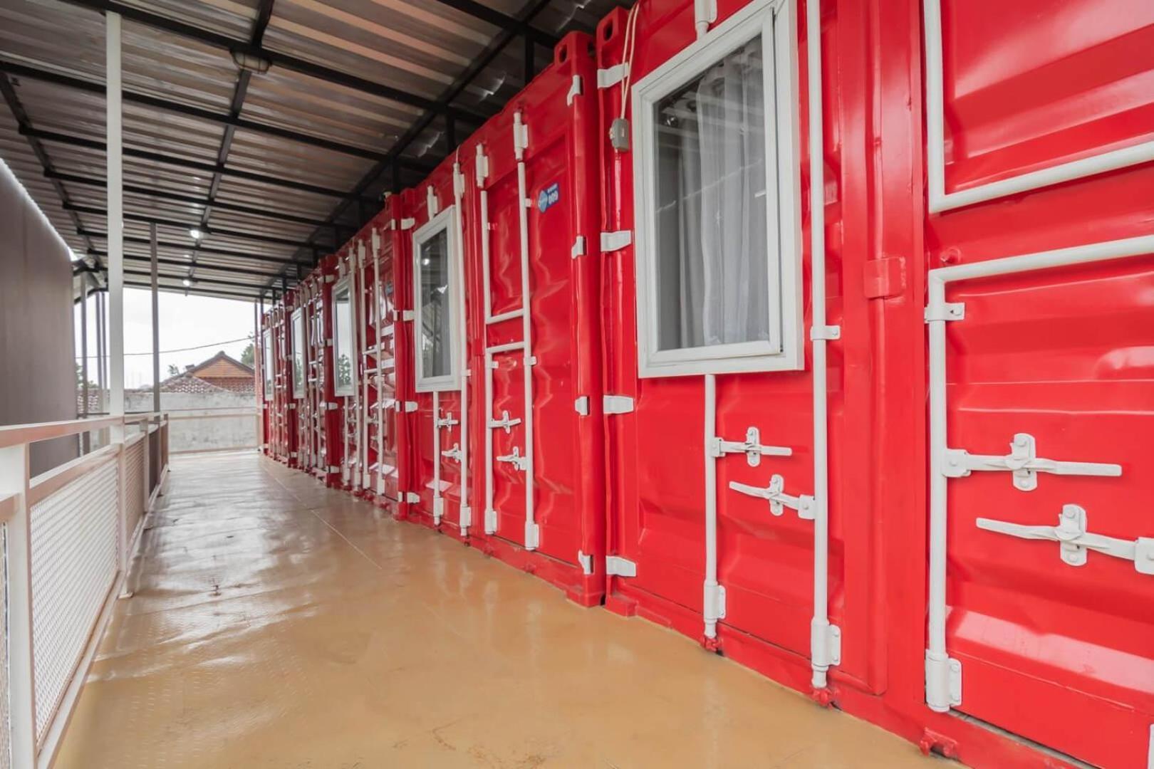 Reddoorz Plus Near Lembang Park & Zoo ภายนอก รูปภาพ